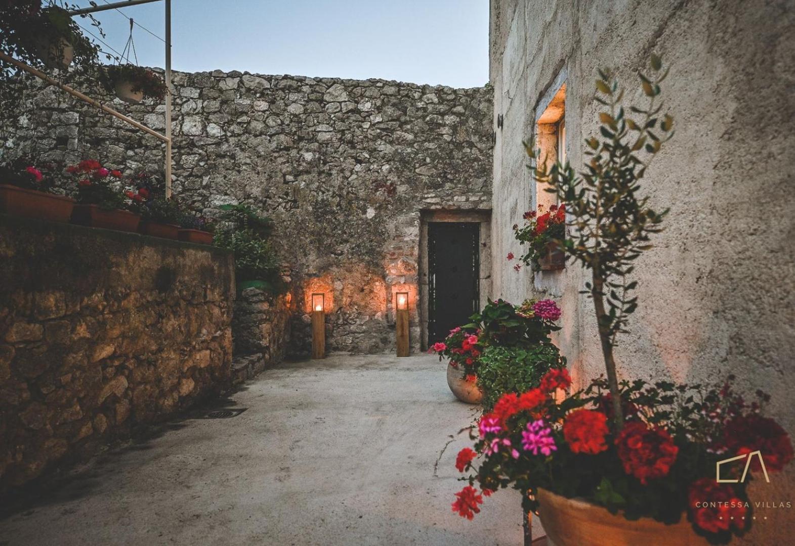 Galija Luxury Suites Krk Town Kültér fotó
